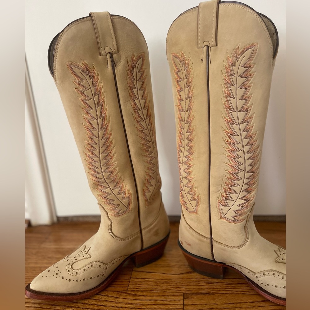 Nocona Boots size 6 - Picture 4 of 8
